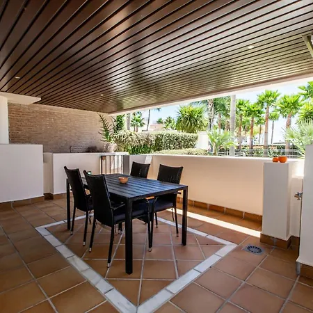 Frontline Luxe Apt In Bahia De La Plata Rdr214 Apartment Estepona
