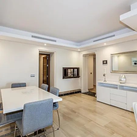 Frontline Luxe Apt In Bahia De La Plata Rdr214 * Estepona