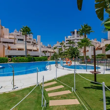 Frontline Luxe Apt In Bahia De La Plata Rdr214 Apartment Estepona
