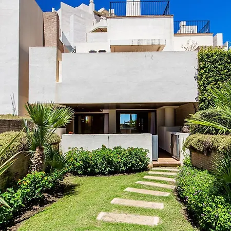 Frontline Luxe Apt In Bahia De La Plata Rdr214 Apartment Estepona
