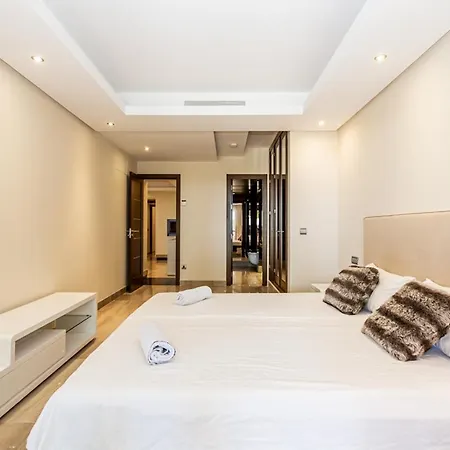Frontline Luxe Apt In Bahia De La Plata Rdr214